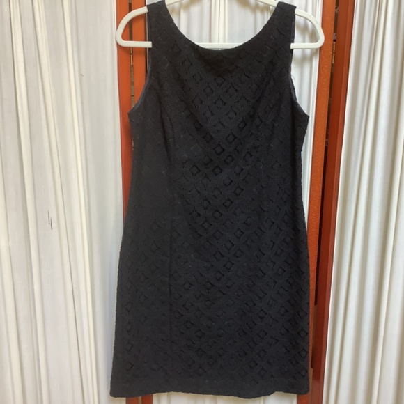 Liquid NY Black Sleeveless Embroidered Overlay Dress Size 10 Deep V in Back - Picture 8 of 10